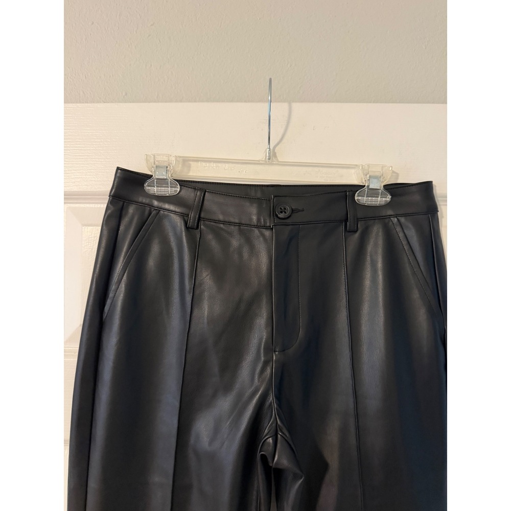 Cabi Black Faux Leather Wide Leg Cropped Pants Women's 6 High Rise Trousers NWOT